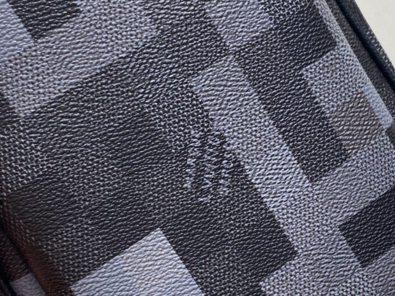 Мужская нагрудная сумка Sling Avenue M14953 Black фото 7