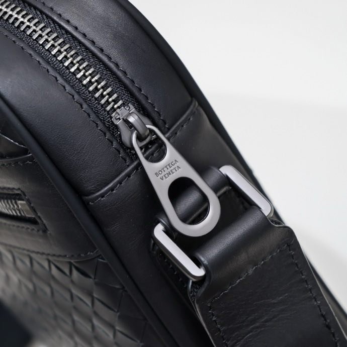 Мужская сумка мессенджер через плечо 20 см фото 2