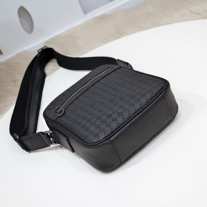 Мужская сумка мессенджер через плечо 20 см фото 3