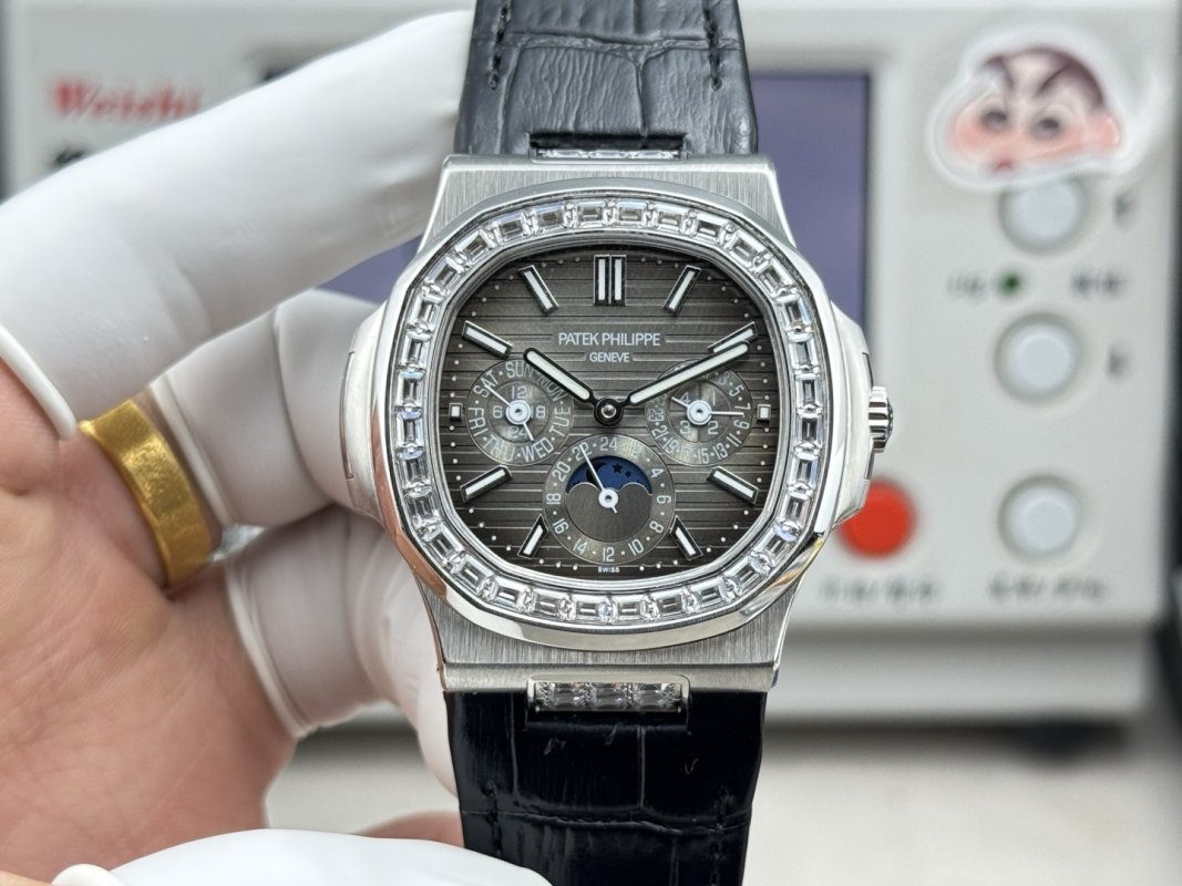 Мужские часы 40 мм Patek Philippe Nautilus 5740/1G с вечным календарем