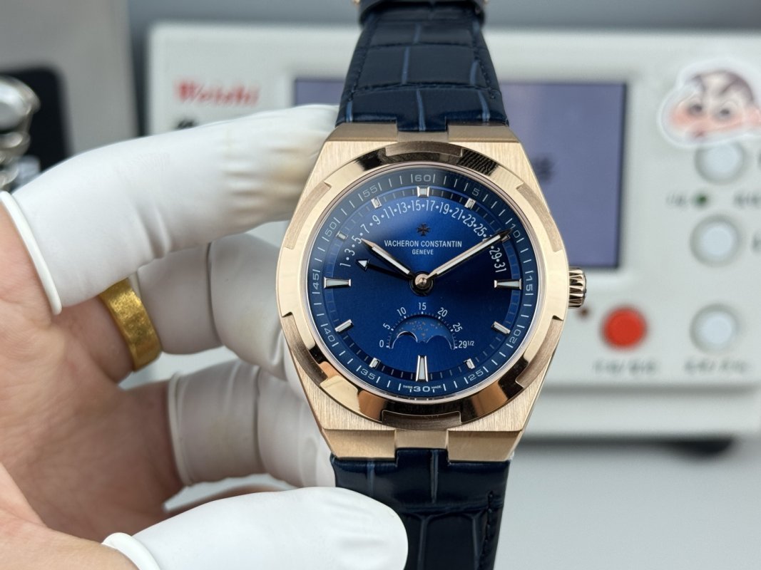 Мужские часы 41 мм Vacheron Constantin Overseas с ретроградным календарем и индикацией фаз луны