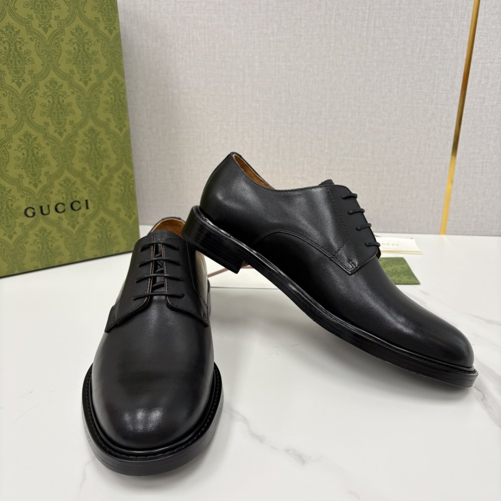 Чоловічі класичні туфлі фото 4