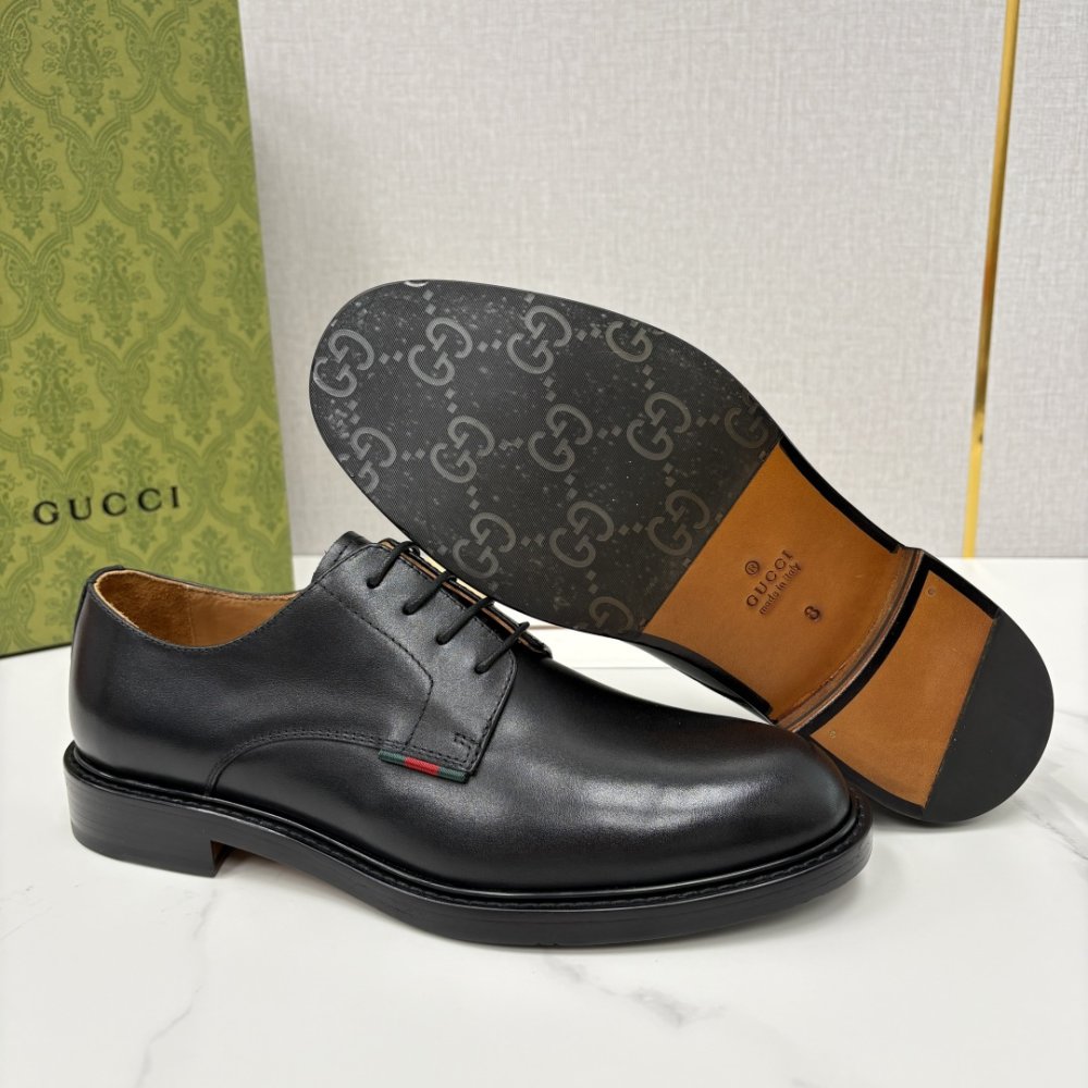 Чоловічі класичні туфлі фото 9