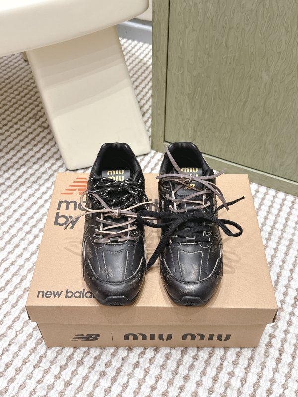 Мужские кроссовки MIU MIU x NEW BALANCE 530