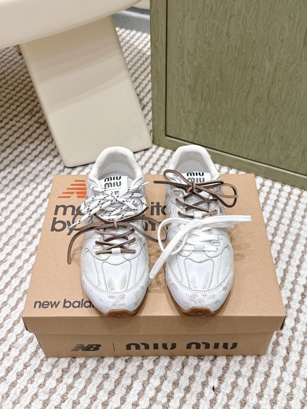 Мужские кроссовки MIU MIU x NEW BALANCE 530