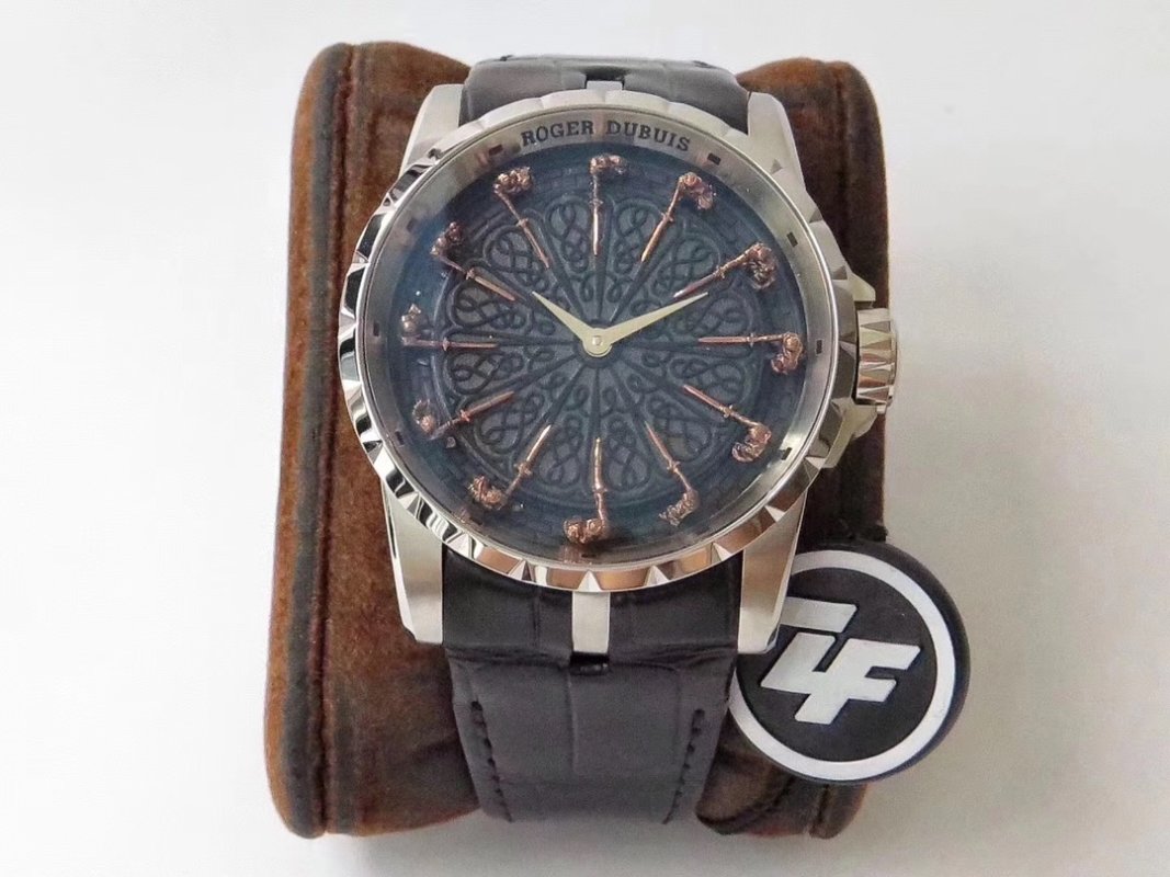 Мужские механические часы 42 мм