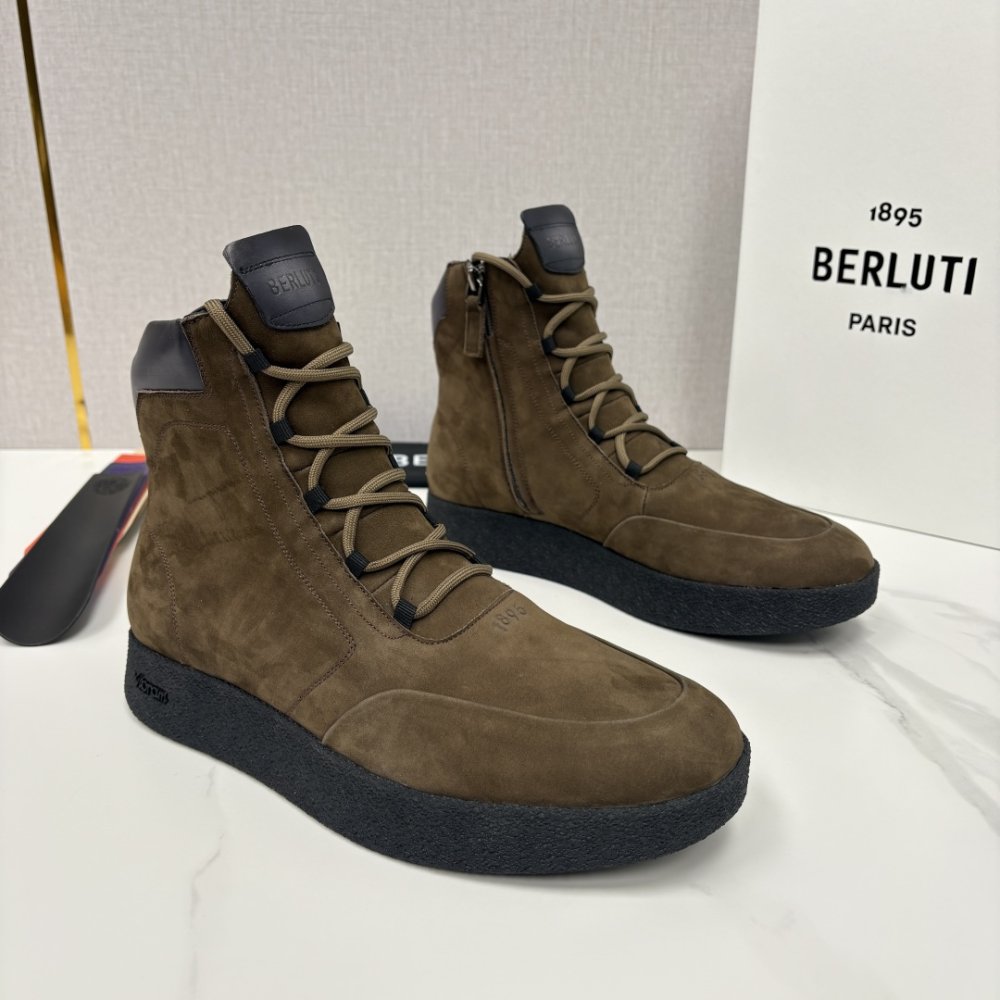 Мужские высокие походные ботинки