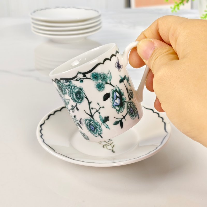 Набор из шести чашек и шести блюдец фото 5