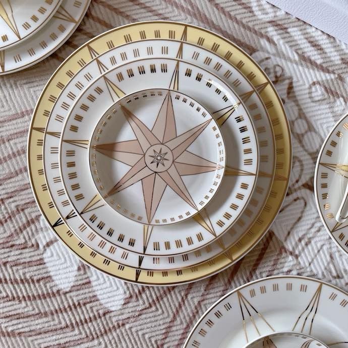 Набор посуды Dior Rose DesVents Lucky Star Collection из костаного фарфора, 41 предмет фото 4