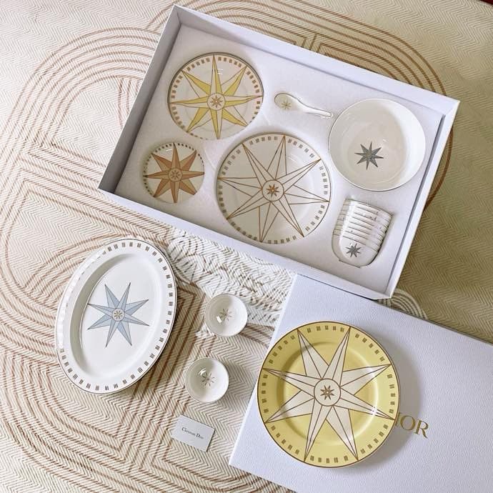 Набор посуды Dior Rose DesVents Lucky Star Collection из костаного фарфора, 41 предмет фото 6