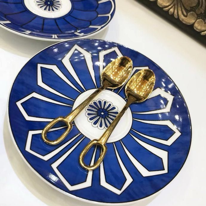 Набор посуды из костяного фарфора фото 3