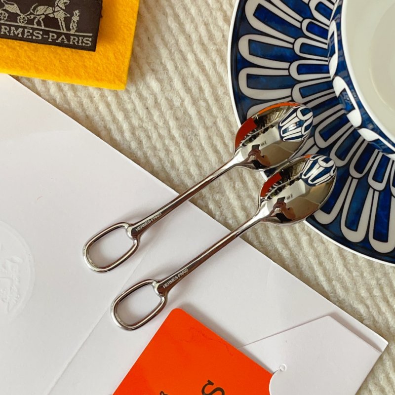 Набор посуды из костяного фарфора фото 9