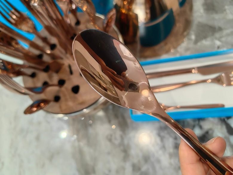 Набор столовых приборов Christofle Quinting Edition яйцо в розовом золоте фото 8