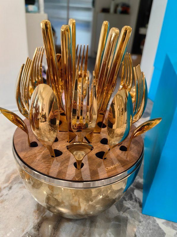 Набор столовых приборов Christofle Quinting Edition яйцо в желтом золоте фото 5