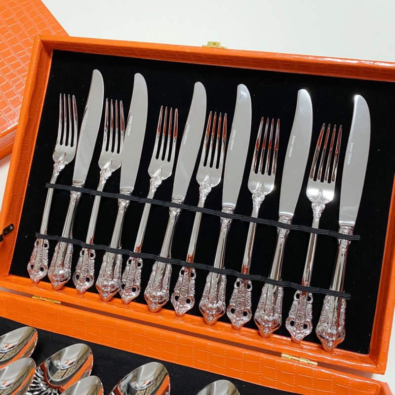 Набор столовых приборов из 24 предметов фото 2