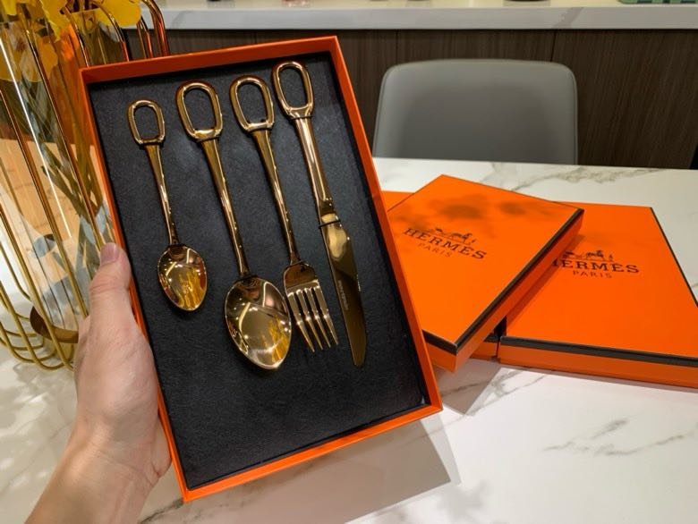 Набор столовых приборов