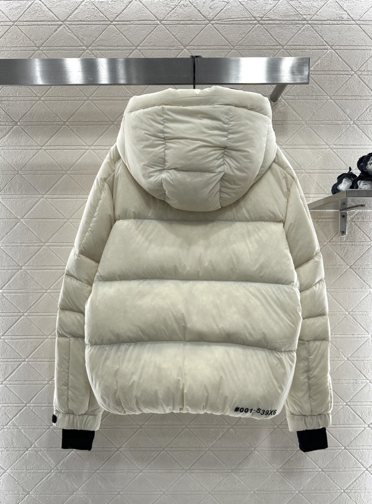 Nylon Down jacket from hood фото 2