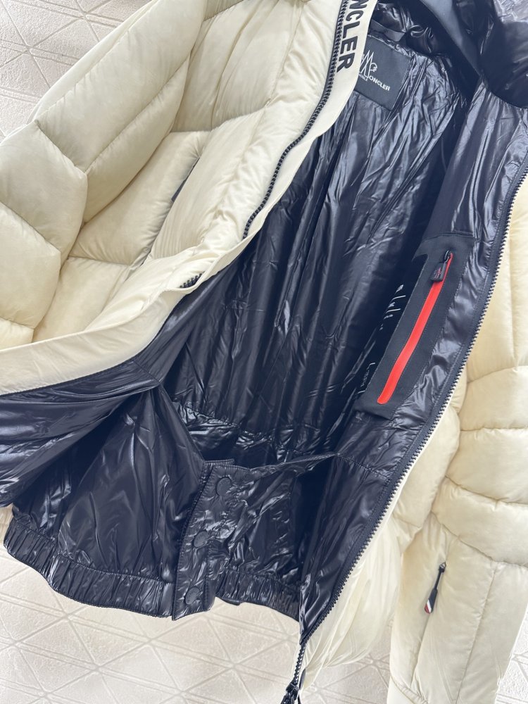 Nylon Down jacket from hood фото 8