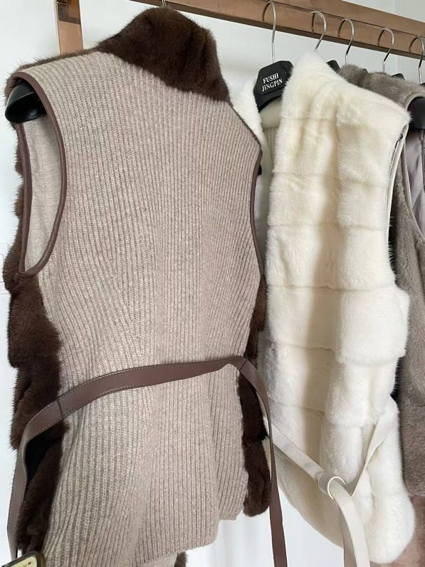 Mink vest female фото 3