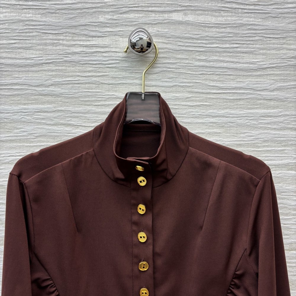 Fitting dress at style retro in French style фото 2