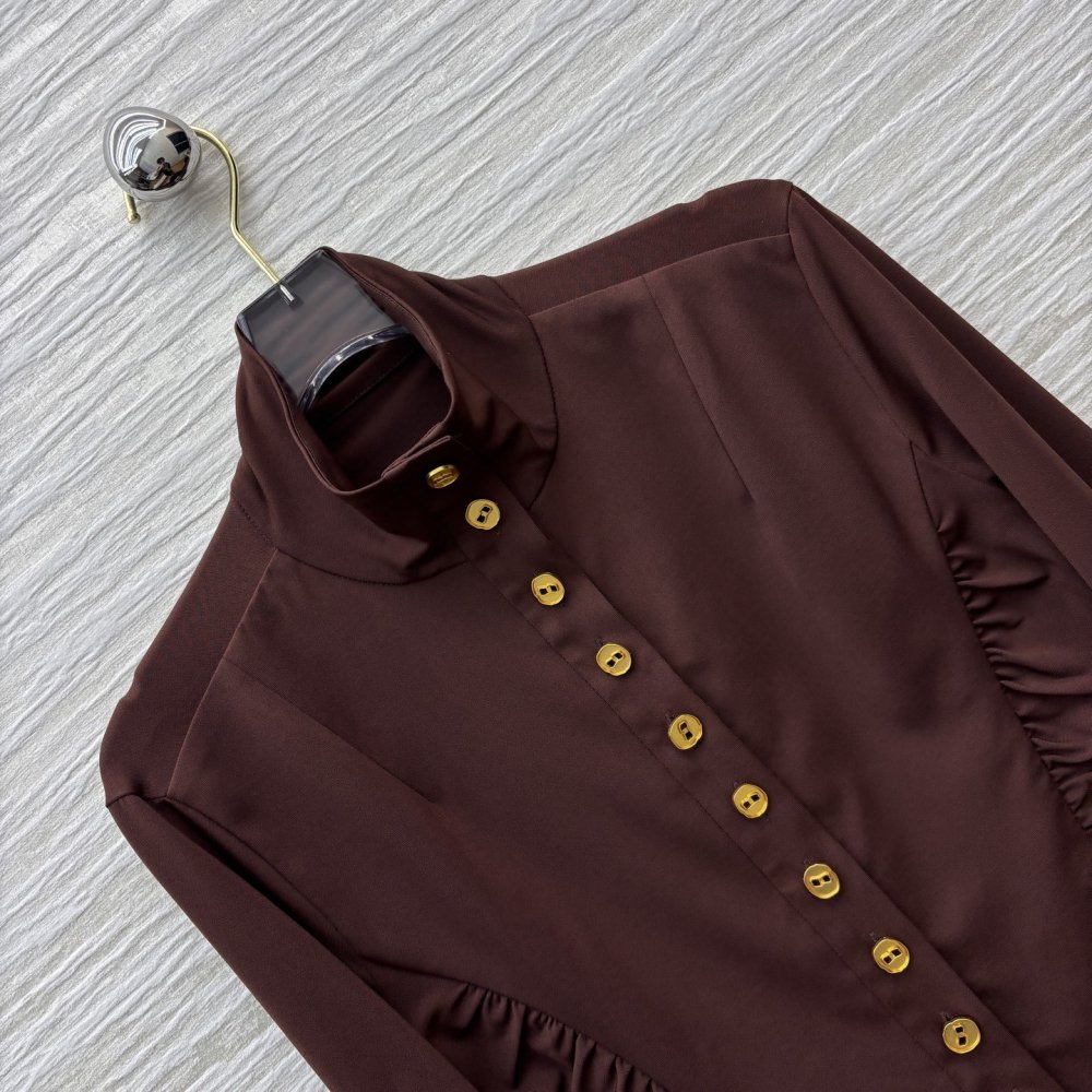 Fitting dress at style retro in French style фото 5