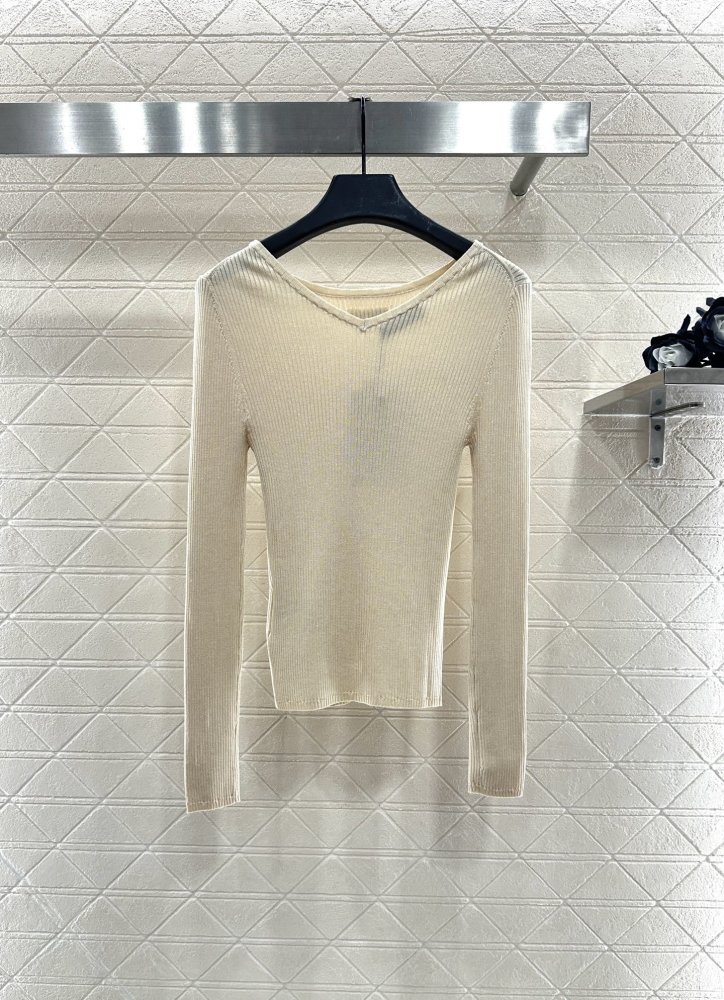 Облегающий трикотажный свитер в полоску с длинными рукавами фото 2