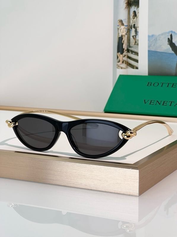 Очки солнцезащитные BV1390S фото 8