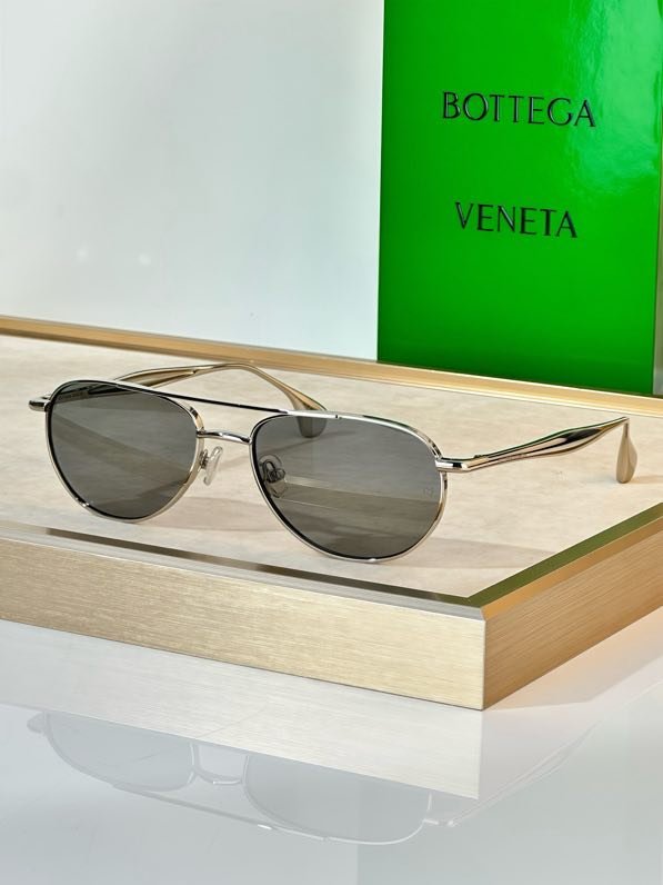 Очки солнцезащитные BV1397S