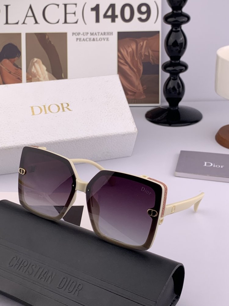 Очки солнцезащитные CD4971 фото 2