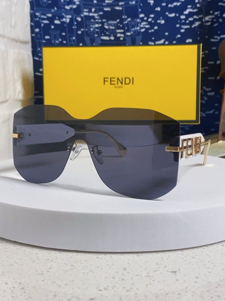 Очки солнцезащитные FE4006U