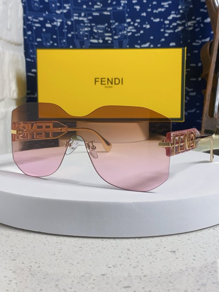 Очки солнцезащитные FE4006U