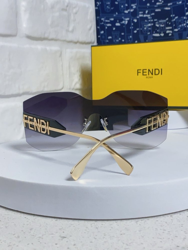 Очки солнцезащитные FE4006U фото 3