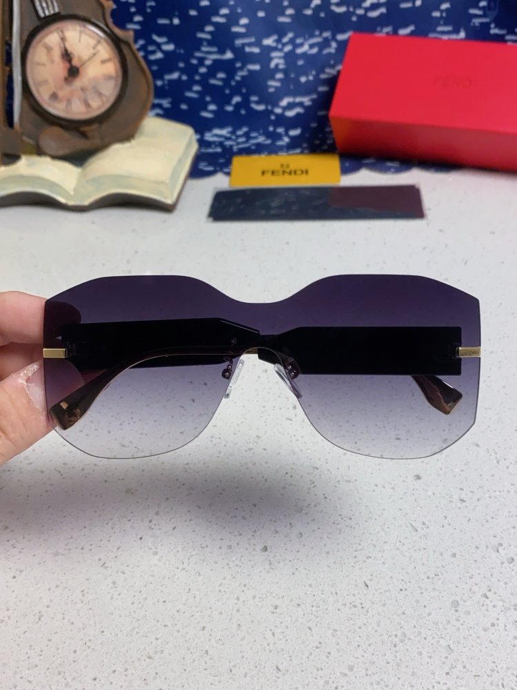 Очки солнцезащитные FE4006U фото 4