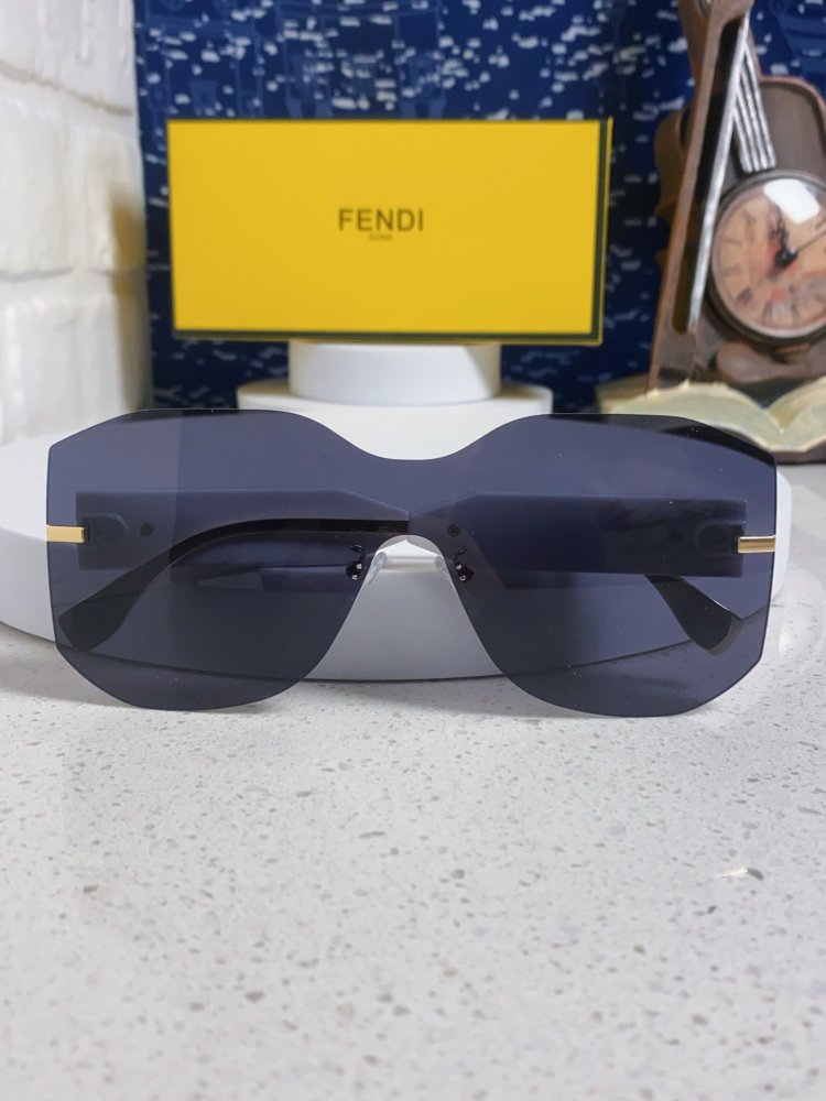 Очки солнцезащитные FE4006U фото 7