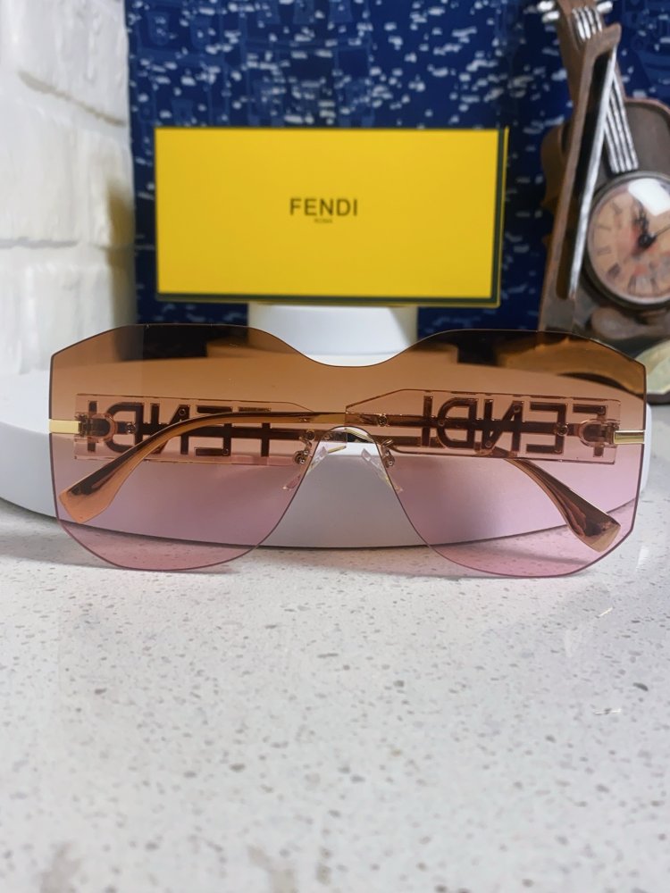 Очки солнцезащитные FE4006U фото 7