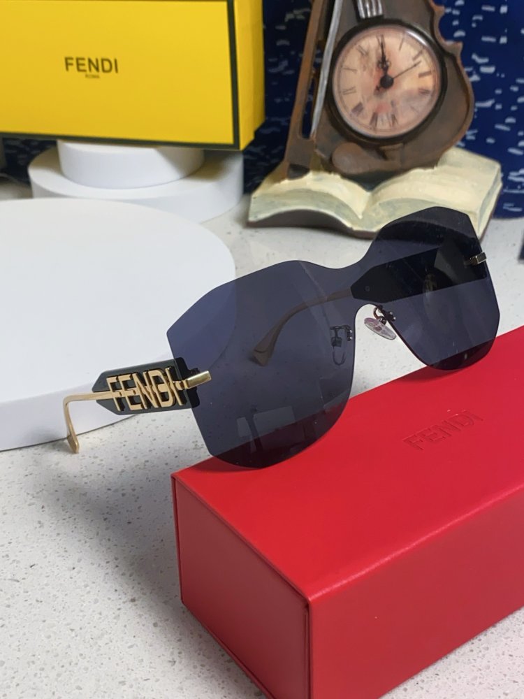 Очки солнцезащитные FE4006U фото 8