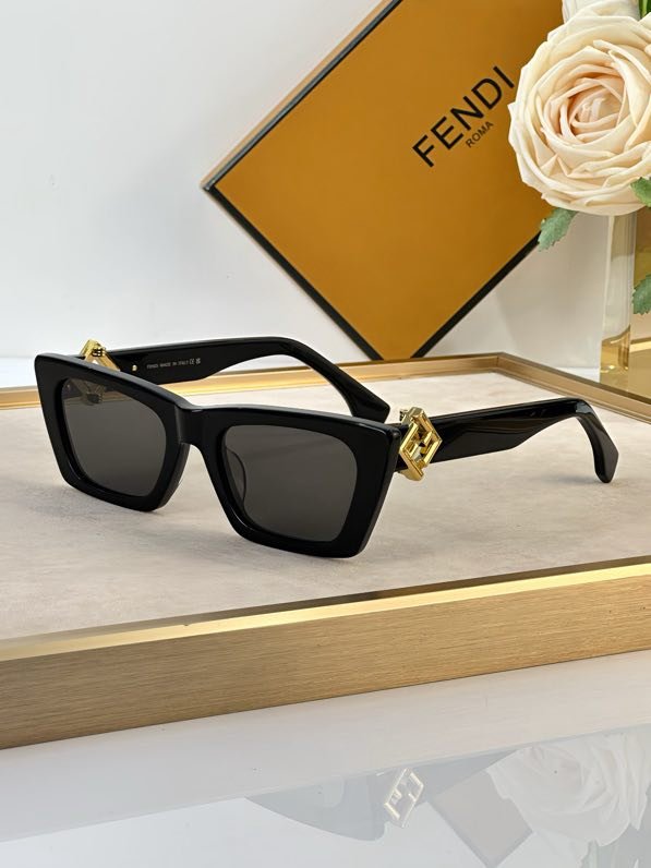 Окуляри сонцезахисні FF40219 фото 9