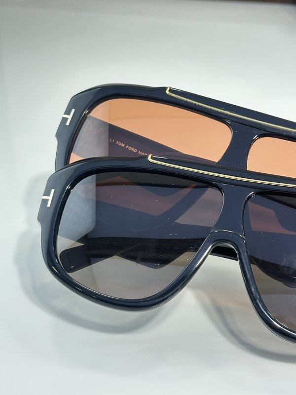 Очки солнцезащитные FT1093 фото 7