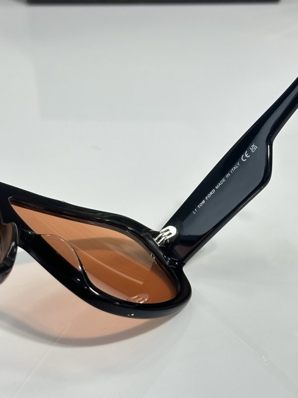 Очки солнцезащитные FT1093 фото 9