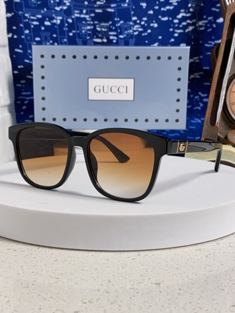 Spectacles sunscreen GG0637