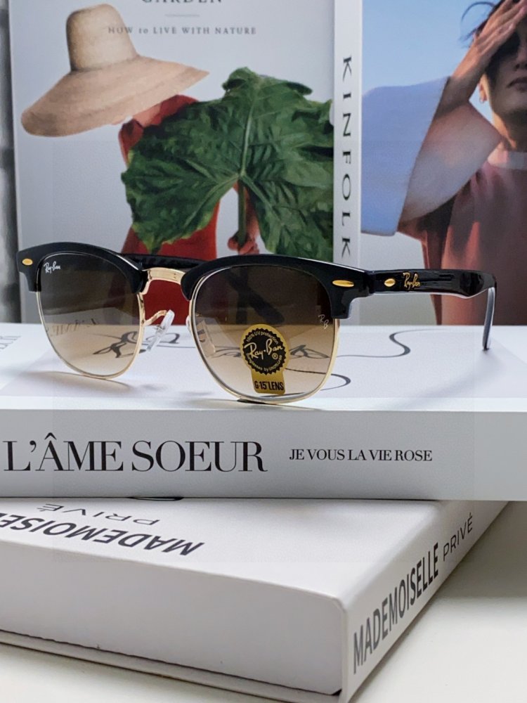 Очки солнцезащитные RB3016