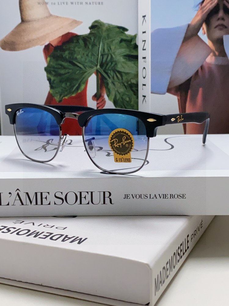 Очки солнцезащитные RB3016