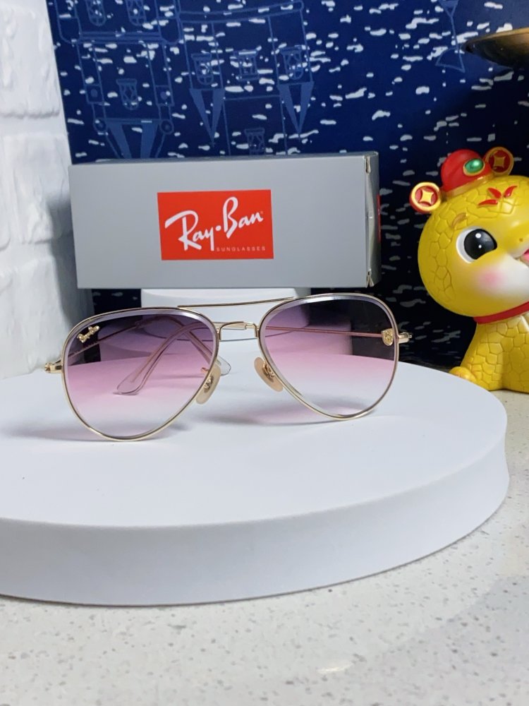 Очки солнцезащитные RB3025 фото 2