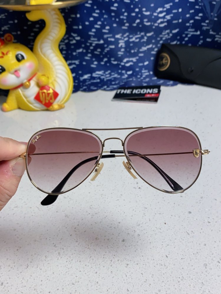 Очки солнцезащитные RB3025 фото 4