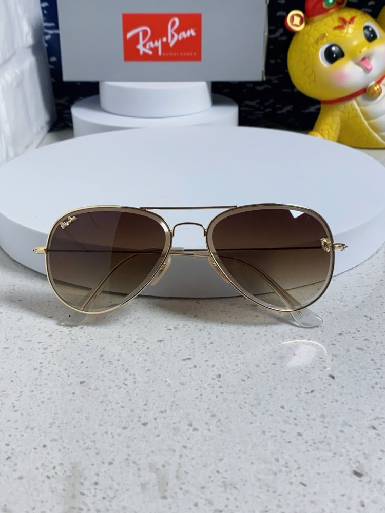 Очки солнцезащитные RB3025 фото 7