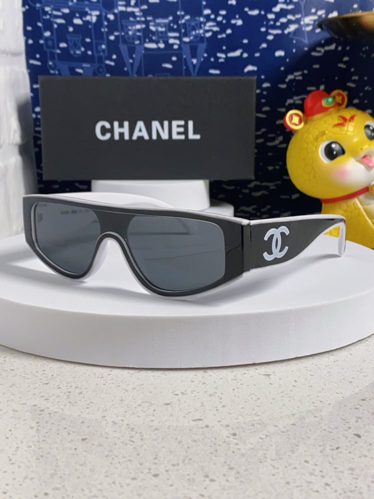 Очки солнцезащитные с защитой от УФ-излучения