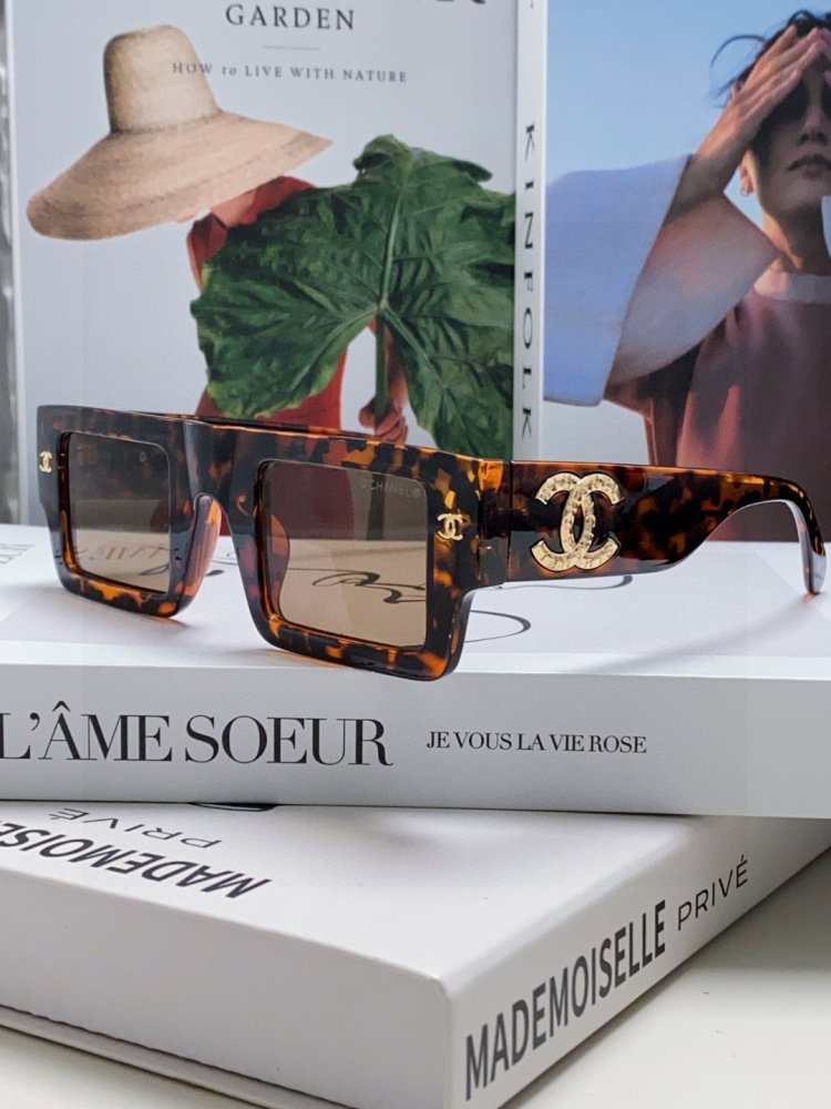 Очки солнцезащитные с защитой от УФ-излучения