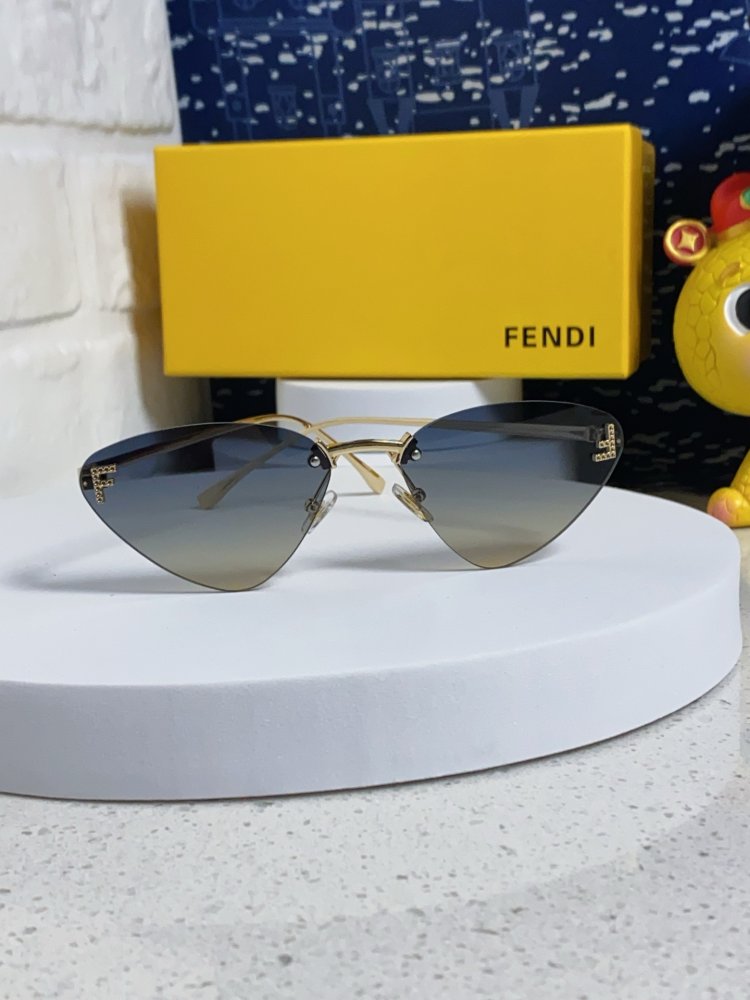 Очки солнцезащитные с защитой от УФ-излучения фото 2