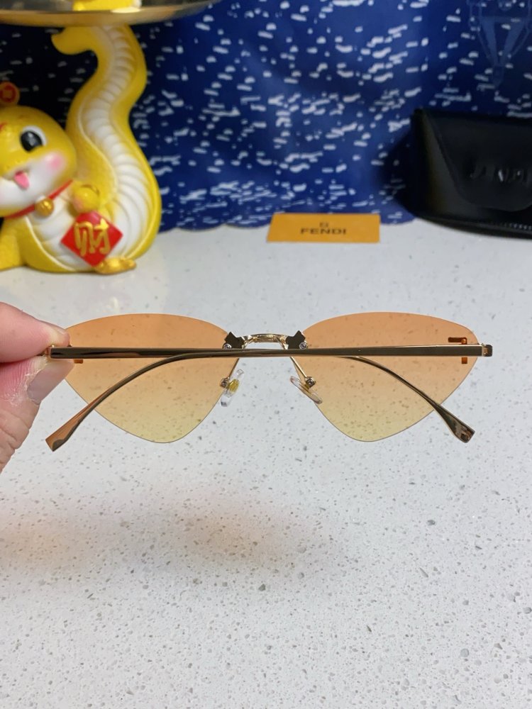 Очки солнцезащитные с защитой от УФ-излучения фото 5