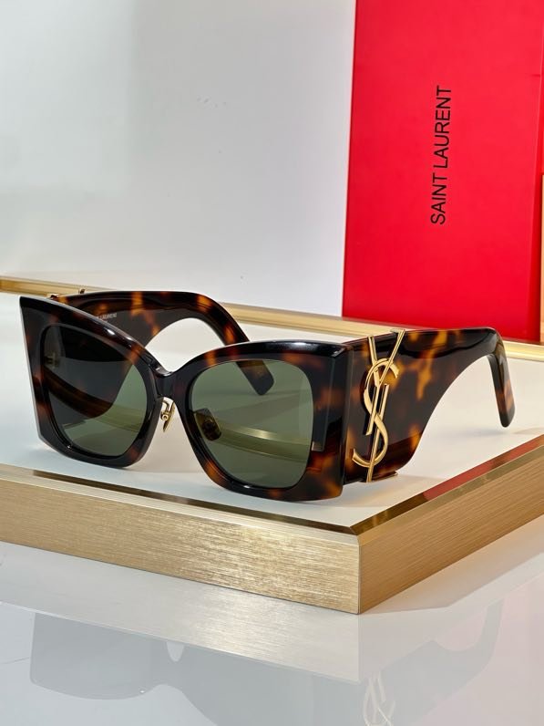 Очки солнцезащитные SLM119 фото 4